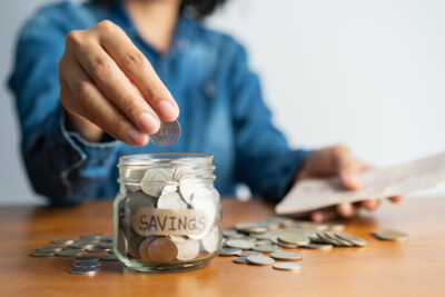Savings vs. Investment Account - Which is Better for Your Finances? 2