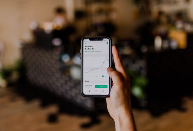 ADSS's Mobile Trading App: Features and User Experience 27
